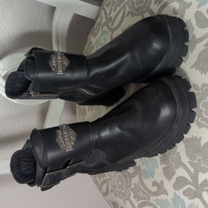 Thick lug sole leather Harley Davidson motorcycle ankle boots zip buckle Size 7